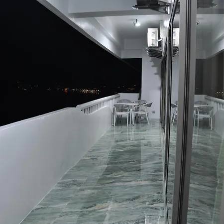 Patong Tower Designer Apartments Pta 2025 Exterior photo